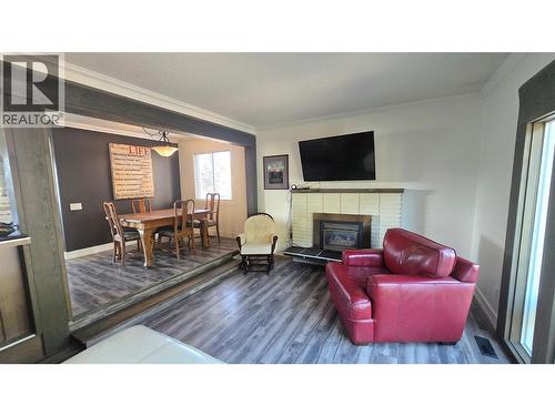 1151 Schubert Drive, Kamloops, BC - Indoor Photo Showing Living Room With Fireplace