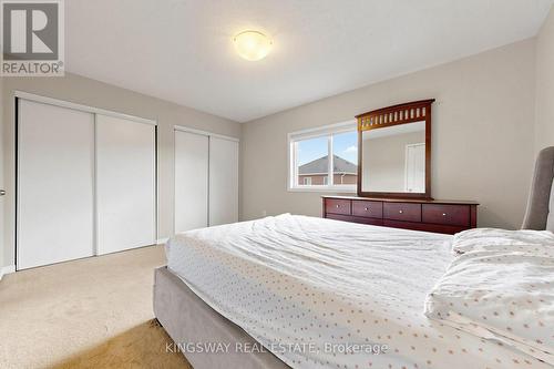 5642 Annabelle Avenue, Mississauga, ON - Indoor Photo Showing Bedroom
