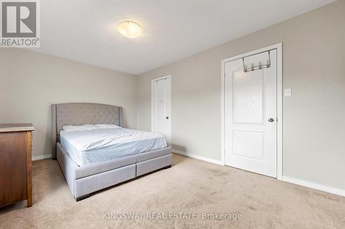 5642 Annabelle Avenue, Mississauga, ON - Indoor Photo Showing Bedroom
