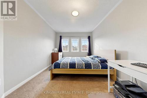 5642 Annabelle Avenue, Mississauga, ON - Indoor Photo Showing Bedroom