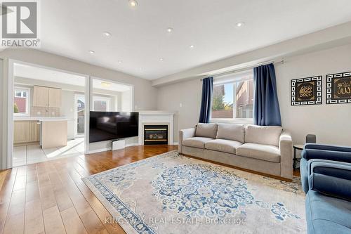 5642 Annabelle Avenue, Mississauga, ON - Indoor Photo Showing Living Room With Fireplace