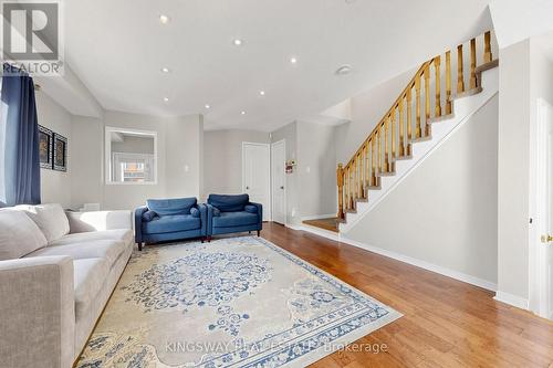 5642 Annabelle Avenue, Mississauga, ON - Indoor Photo Showing Living Room