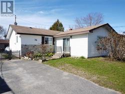 21 Vankoughnet Street E Little Current, ON P0P 1K0