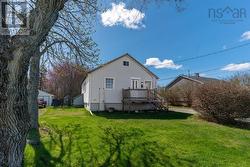 119 Howard Avenue  Eastern Passage, NS B3G 1M7