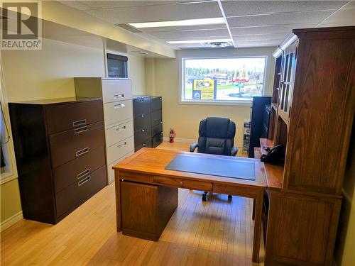 902B Newgate Avenue, Sudbury, ON 
