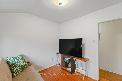 8 Underhill Drive, Toronto, ON - Indoor