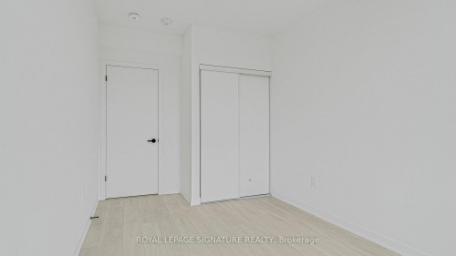 D803-4878 Powers Common, Burlington, ON - Indoor Photo Showing Other Room