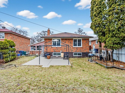 7 Jarwick Drive, Toronto, ON - Outdoor