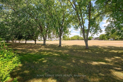24 Oxford Street, Brantford, ON - Outdoor With View