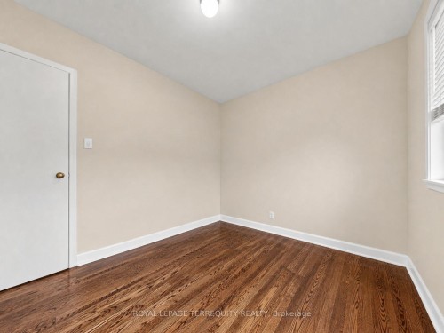 Upper-14 Hedges Boulevard, Toronto, ON - Indoor Photo Showing Other Room
