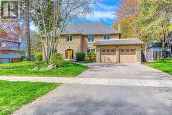 1463 ALBION AVENUE  Oakville, ON L6J 5T3