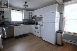 Main Level kitchen - 