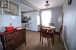 Main Level dining - 