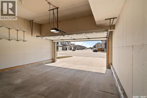 8814 Herman Crescent, Regina, SK - Indoor Photo Showing Garage