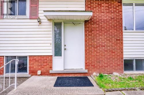 57 High Street, Waterloo, ON - Outdoor With Exterior