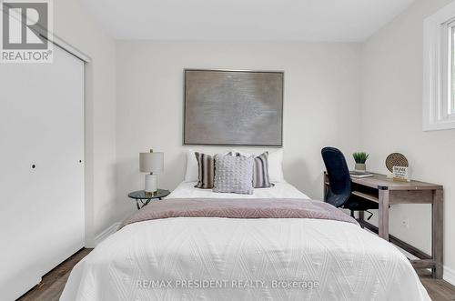 57 High Street, Waterloo, ON - Indoor Photo Showing Bedroom