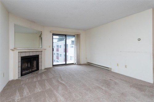 409-3255 Glasgow Ave  Saanich, BC V8X 4S4