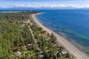 416 Curtis Rd, Comox, BC 