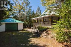 138 THIRD AVENUE N South Bruce Peninsula, ON N0H 2G0