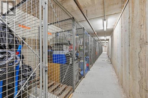 305 - 1421 Walker'S Line, Burlington, ON - Indoor