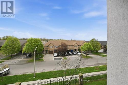 305 - 1421 Walker'S Line, Burlington, ON - Outdoor