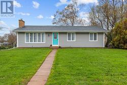 3 Hope Drive  Charlottetown, PE C1A 7P9