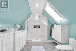 Primary ensuite bathroom - 