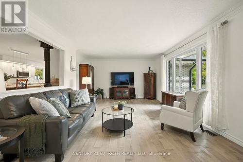 1250 County Road 6 S, Tiny, ON - Indoor Photo Showing Living Room