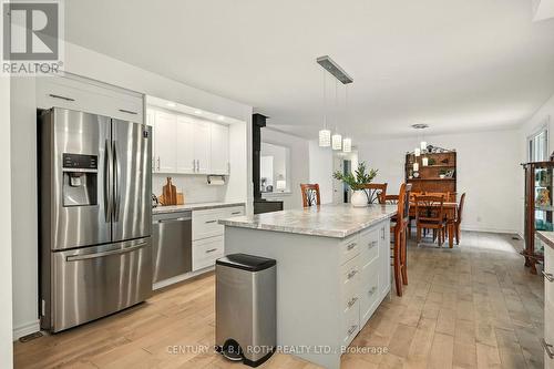 1250 County Road 6 S, Tiny, ON - Indoor Photo Showing Kitchen With Upgraded Kitchen