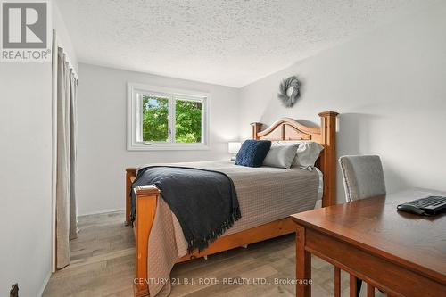1250 County Road 6 S, Tiny, ON - Indoor Photo Showing Bedroom
