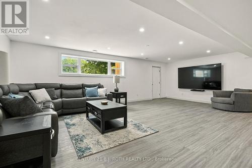 1250 County Road 6 S, Tiny, ON - Indoor Photo Showing Living Room