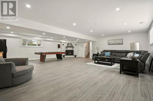 1250 County Road 6 S, Tiny, ON - Indoor