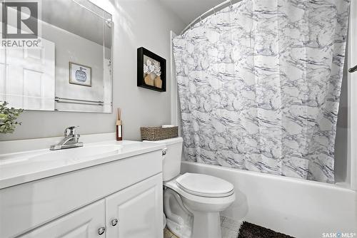 68 Carmichael Road, Regina, SK - Indoor Photo Showing Bathroom