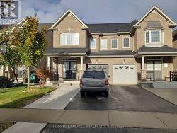 30 GOWER CRESCENT Brampton, ON L6R 0Y1
