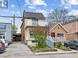 1157 ROSELAWN AVENUE Toronto, ON M6B 1C5