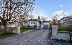 76 GILBERT STREET Belleville (Belleville Ward), ON K8P 3H2