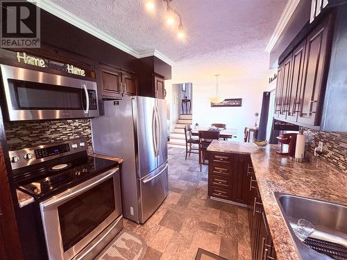 326 Main Street, Baytona, NL - Indoor Photo Showing Kitchen With Upgraded Kitchen