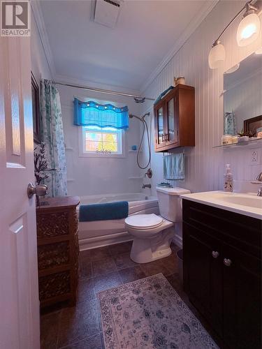 326 Main Street, Baytona, NL - Indoor Photo Showing Bathroom