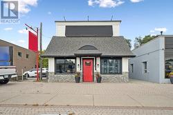 1673 LAKESHORE ROAD W  Mississauga, ON L5J 1J4
