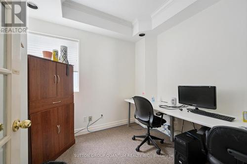 1673 Lakeshore Road W, Mississauga, ON 