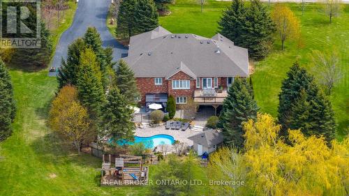 9 ALLISON COURT  Halton Hills, ON L7G 4S4