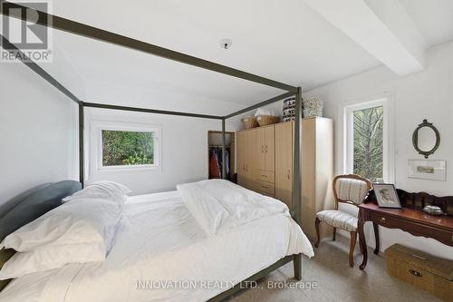 6922 Flewellyn Road, Ottawa, ON - Indoor Photo Showing Bedroom