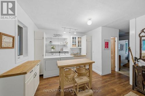 6922 Flewellyn Road, Ottawa, ON - Indoor Photo Showing Laundry Room