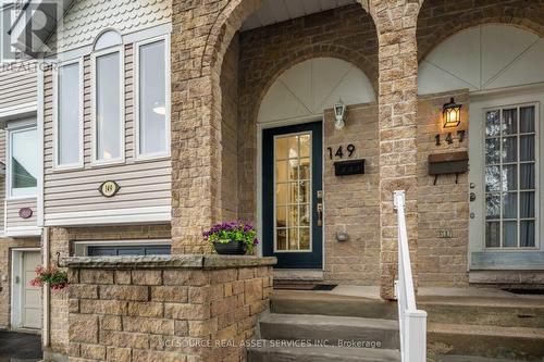 149 WOODGATE WAY  Ottawa, ON K2J 4E5