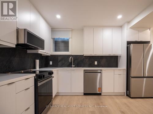 UNIT C - 168 ANNETTE STREET , Toronto, Ontario M6P 1P4 3
