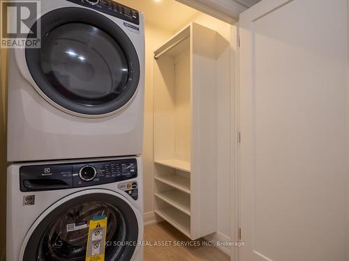 UNIT C - 168 ANNETTE STREET , Toronto, Ontario M6P 1P4 4