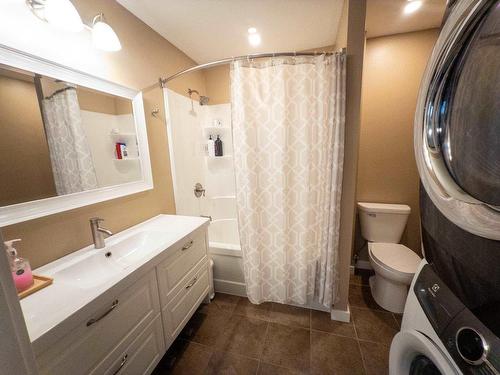 162 Hidden Trail Road, Kenora, ON - Indoor Photo Showing Bathroom