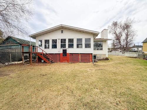 714 River Drive, Kenora, ON - Outdoor