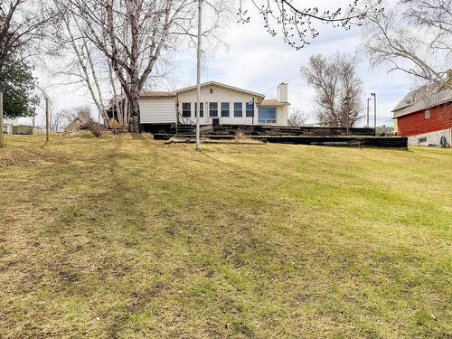 714 River Drive, Kenora, ON - Outdoor