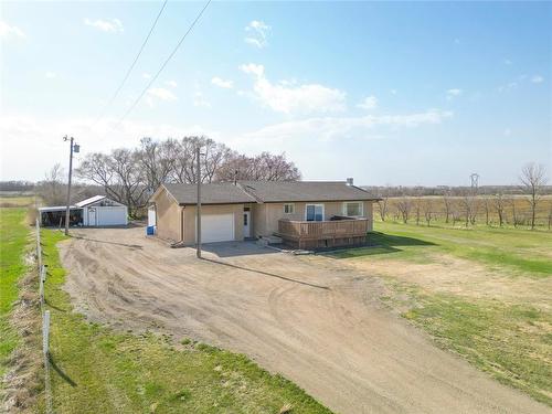 49084 Service Road, Brandon, MB - Outdoor